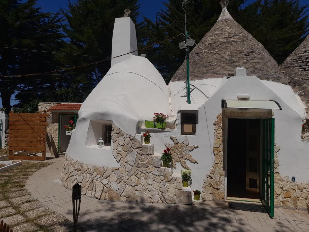 מרטינה פרנקה Trullo Natura Loale מראה חיצוני תמונה